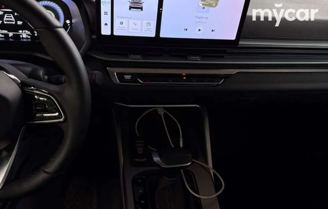 Geely Emgrand 2025