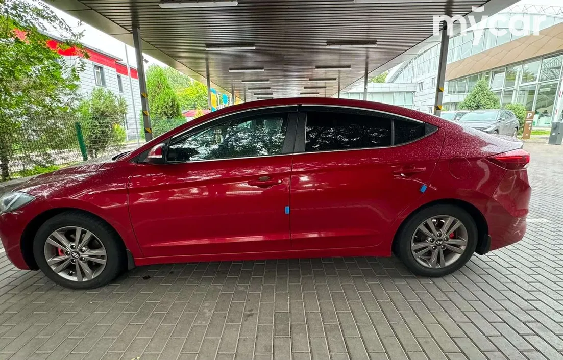 Hyundai Elantra 2018