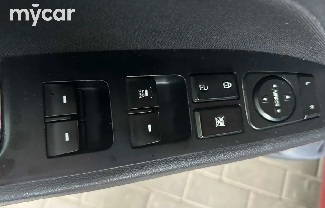 Hyundai Elantra 2018