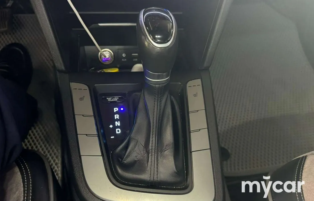 Hyundai Elantra 2018