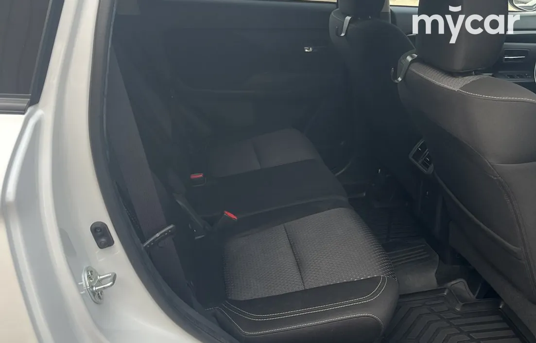 Mitsubishi Outlander 2019