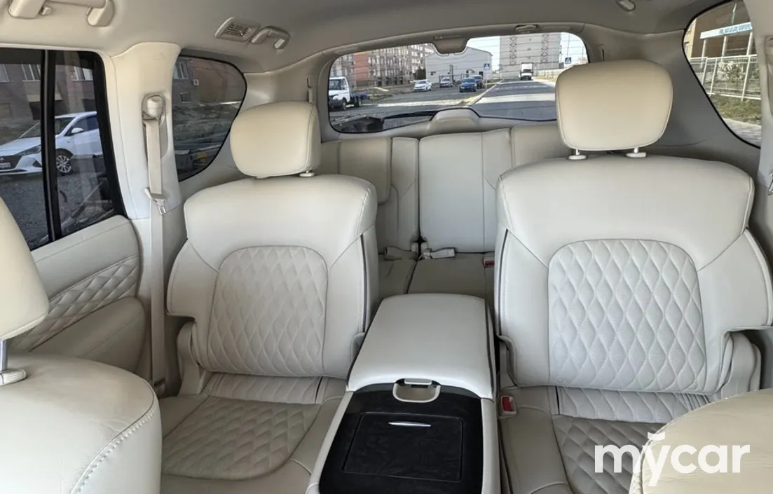 Infiniti QX80 2022