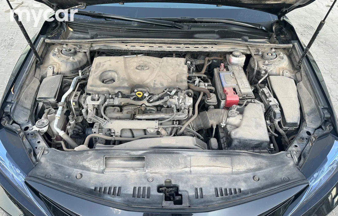 Toyota Camry 2021