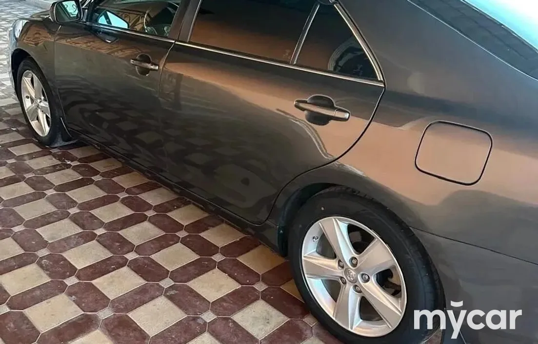 Toyota Camry 2010