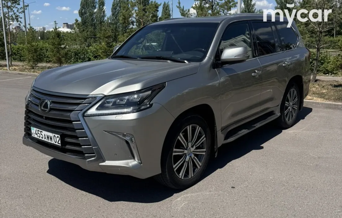 Lexus LX 2016