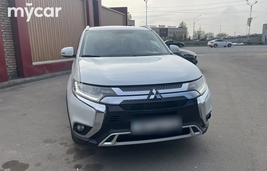 Mitsubishi Outlander 2019