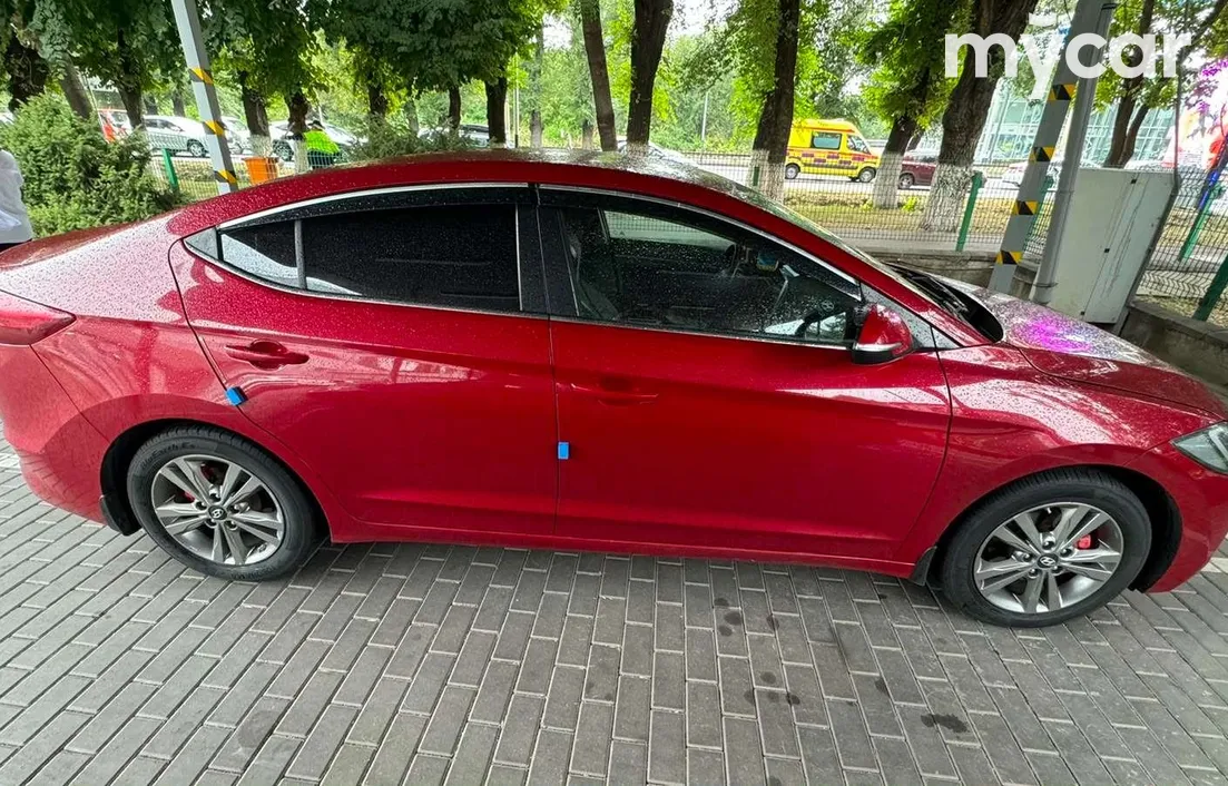 Hyundai Elantra 2018