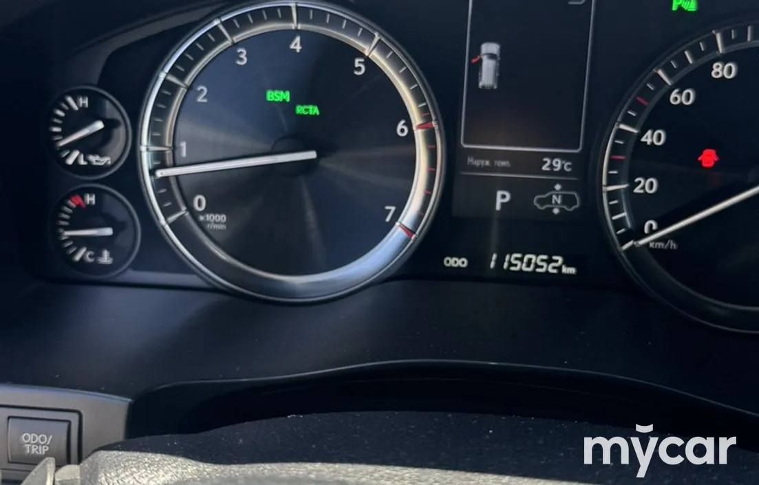 Lexus LX 2016