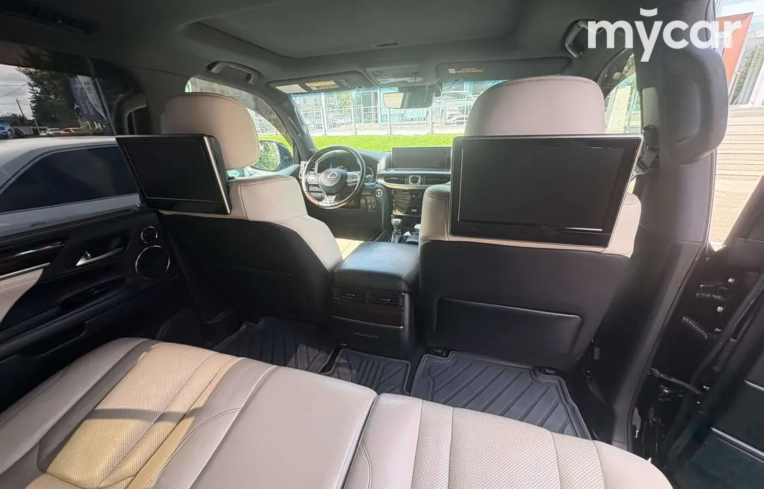 Lexus LX 2019