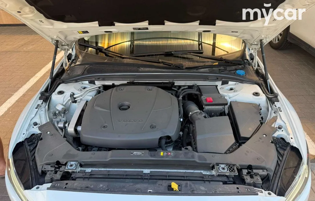Volvo V60 2020