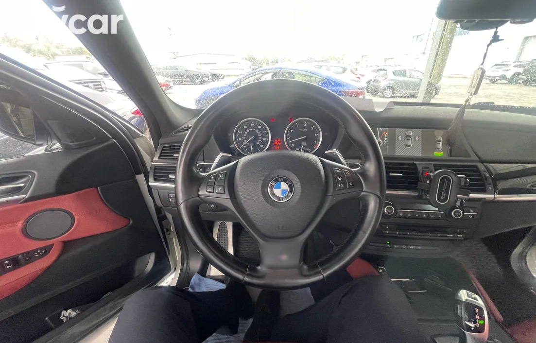 BMW X6 2012