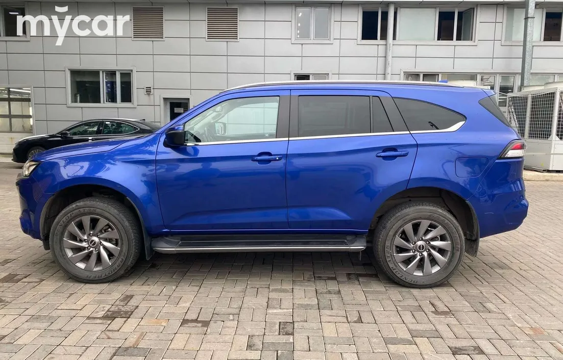 Isuzu MU-X 2020