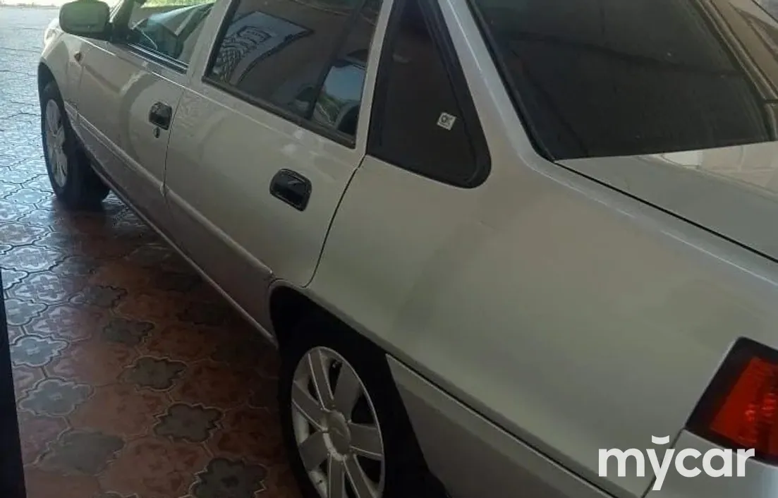 Daewoo Nexia 2012