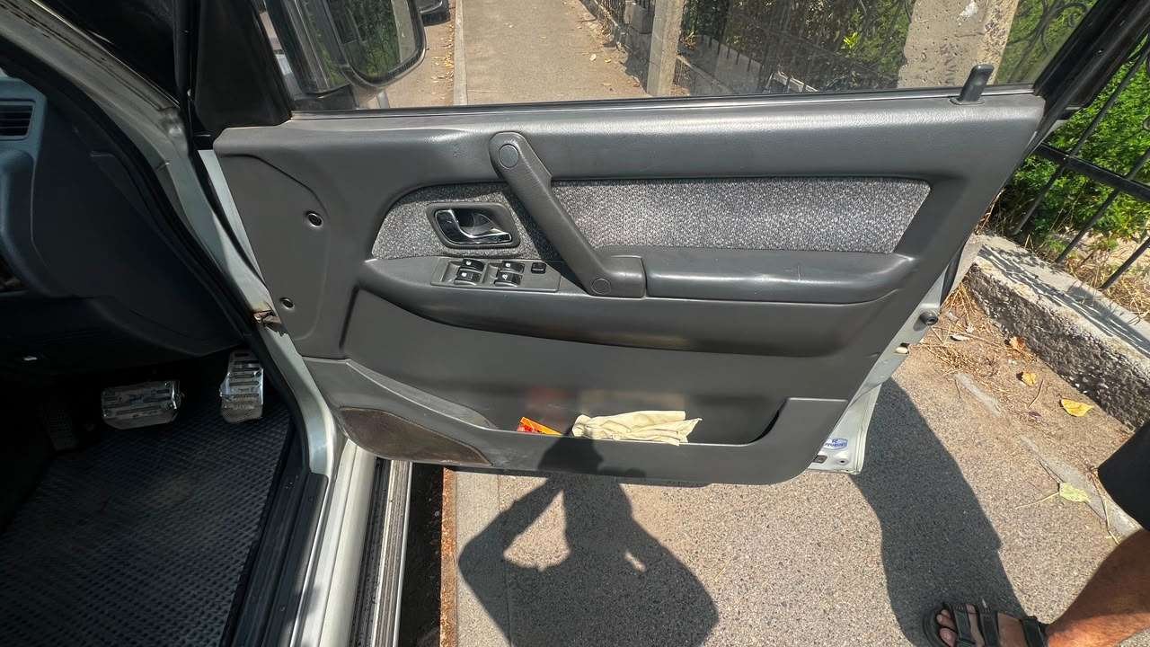 Mitsubishi Pajero 1995