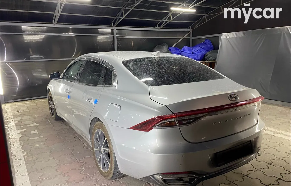Hyundai Grandeur 2021