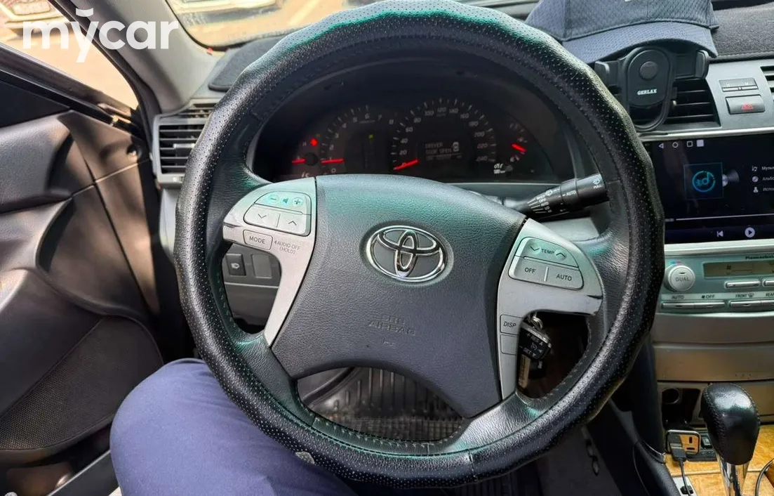 Toyota Camry 2007