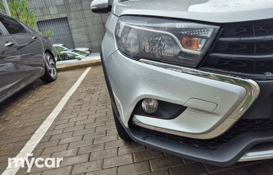 LADA Vesta SW Cross 2019