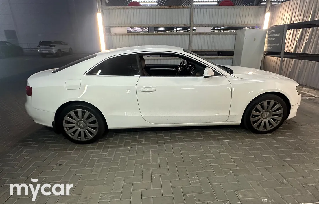 Audi A5 2011