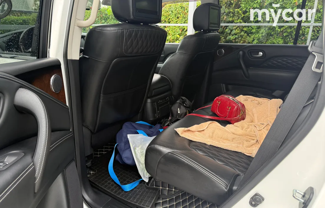 Infiniti QX80 2019