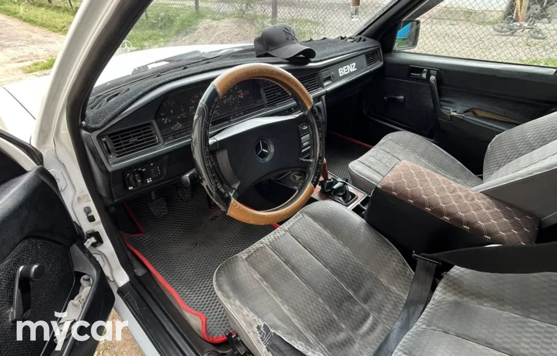 Mercedes-Benz 190 (W201) 1991