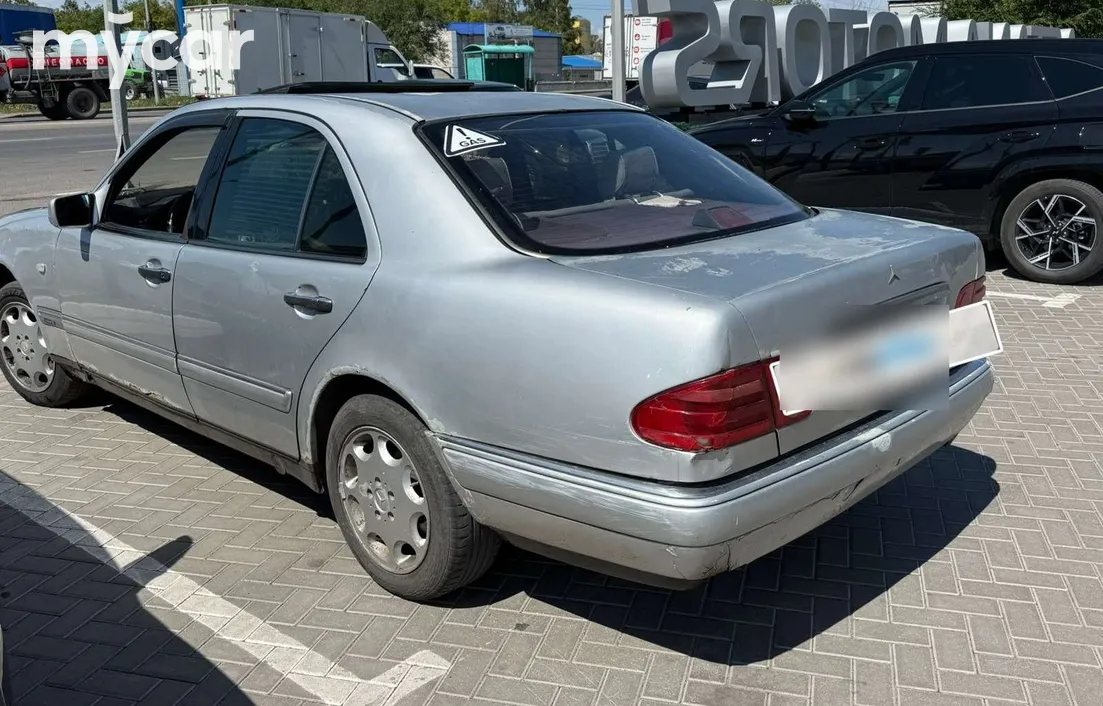 Mercedes-Benz E-Класс 1996