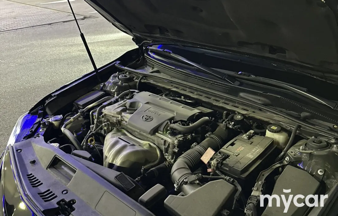 Toyota Camry 2021