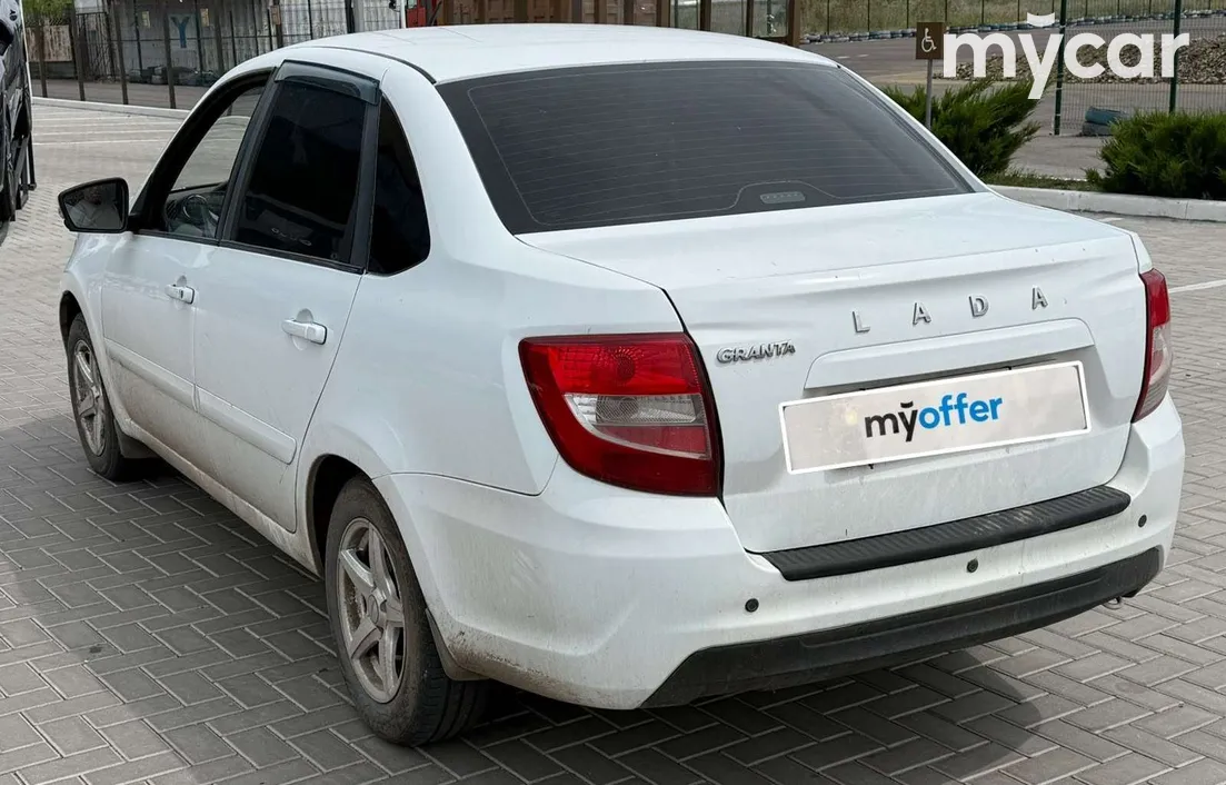 LADA Granta 2019
