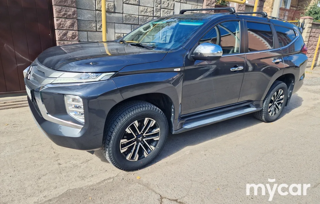 Mitsubishi Montero Sport 2021