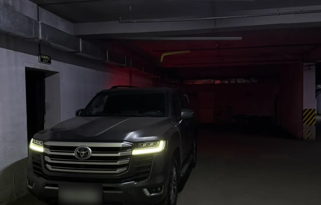 Toyota Land Cruiser 2023