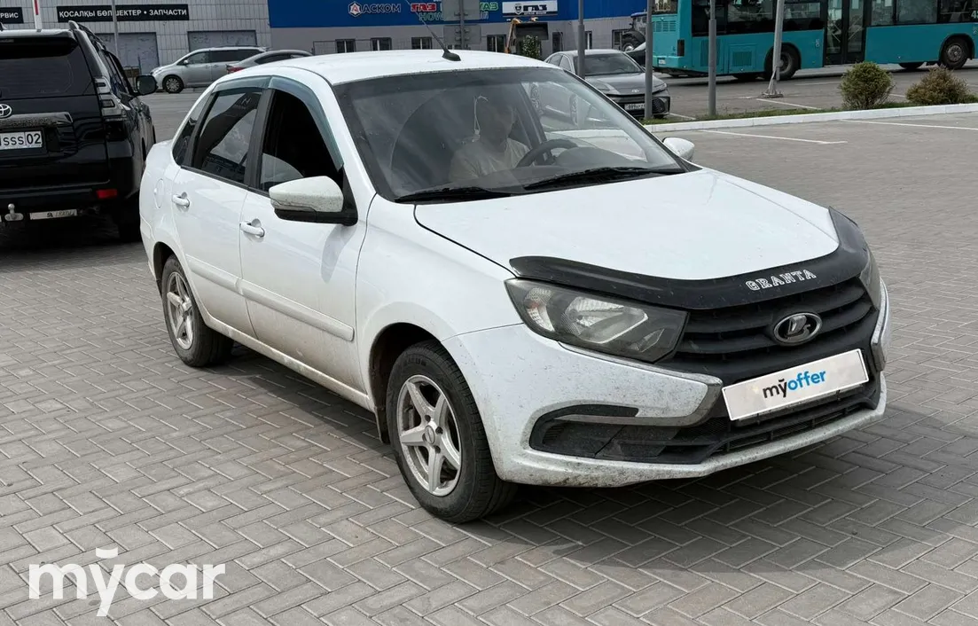 LADA Granta 2019