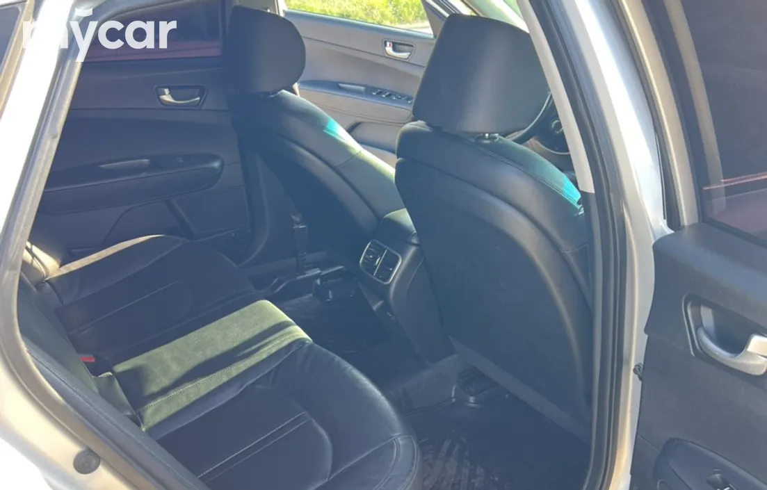 Kia K5 2016