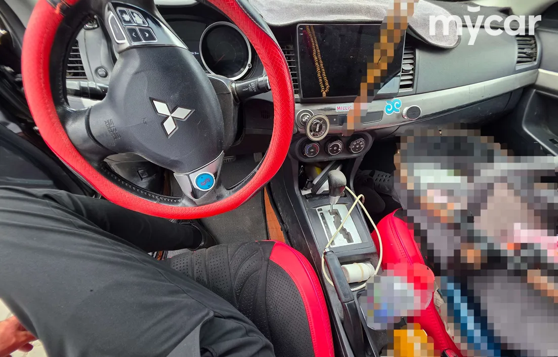 Mitsubishi Lancer 2013