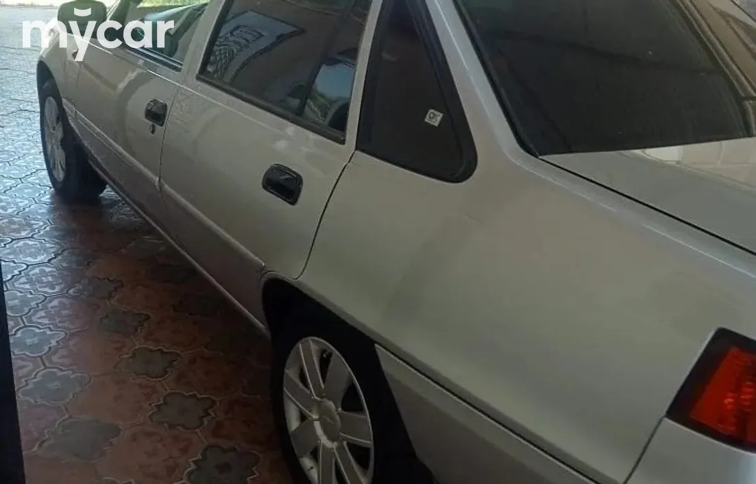 Daewoo Nexia 2012