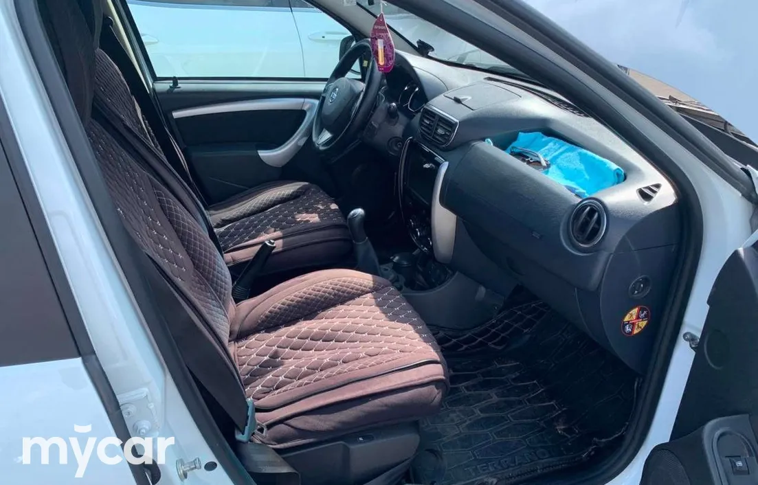 Nissan Terrano 2019
