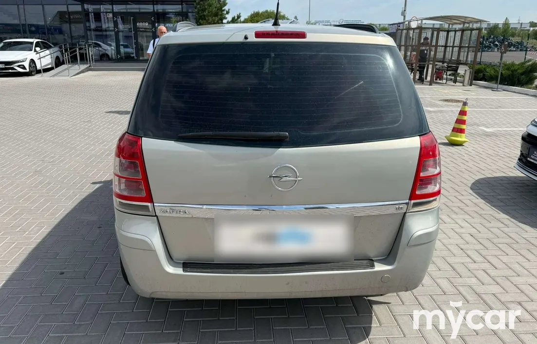 Opel Zafira 2008