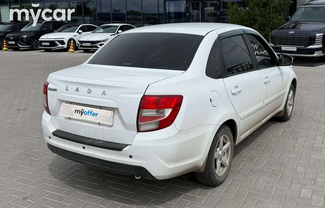 LADA Granta 2019