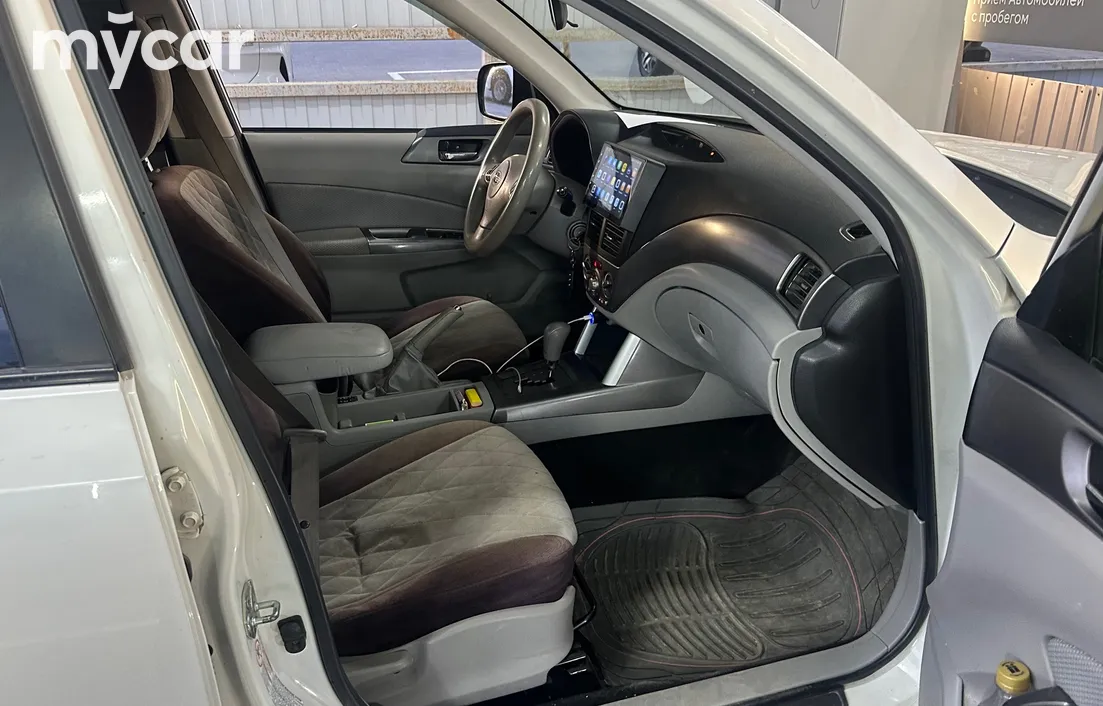 Subaru Forester 2010