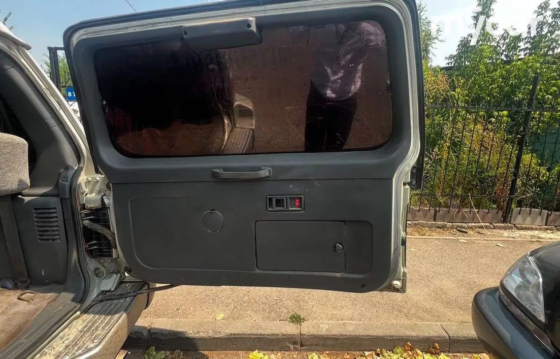 Mitsubishi Pajero 1995