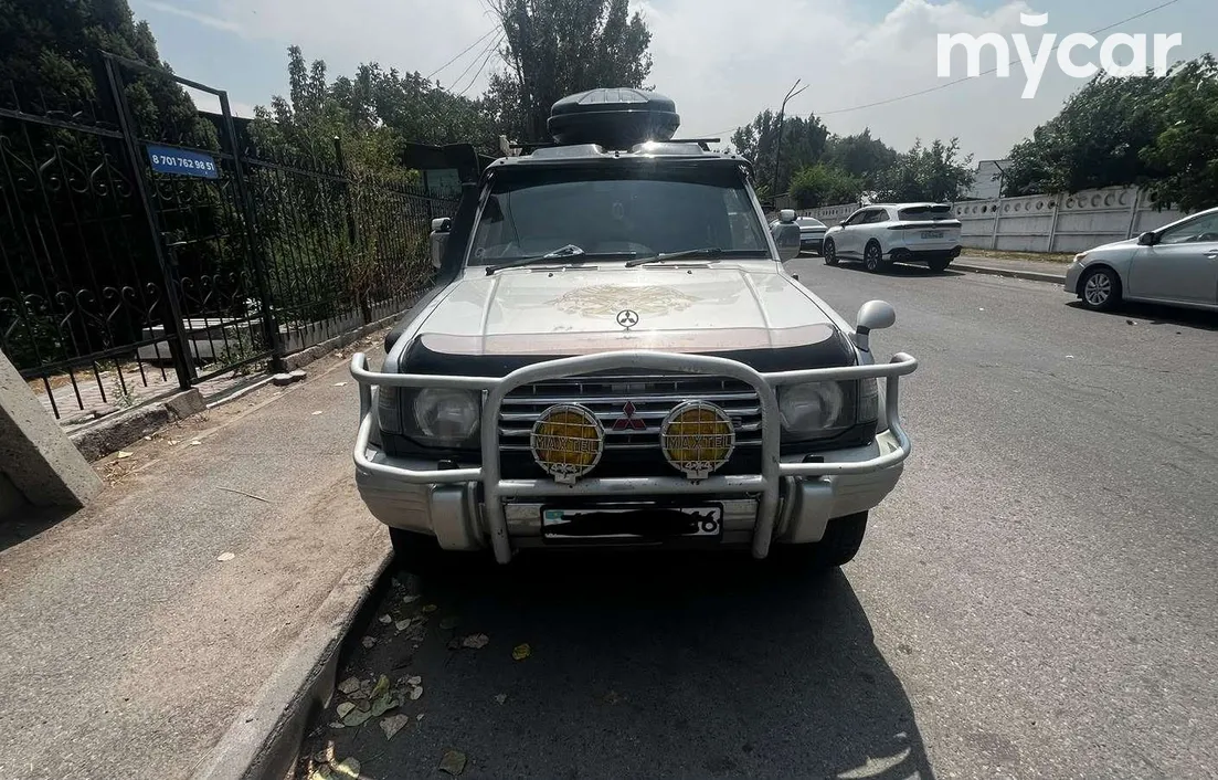 Mitsubishi Pajero 1995