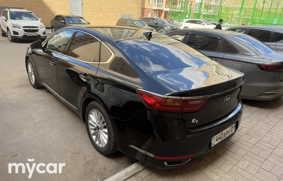 Kia K7 2017