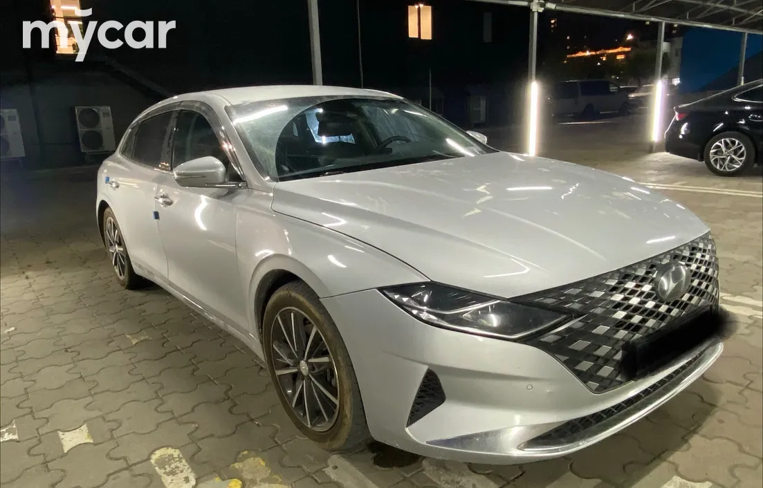 Hyundai Grandeur 2021