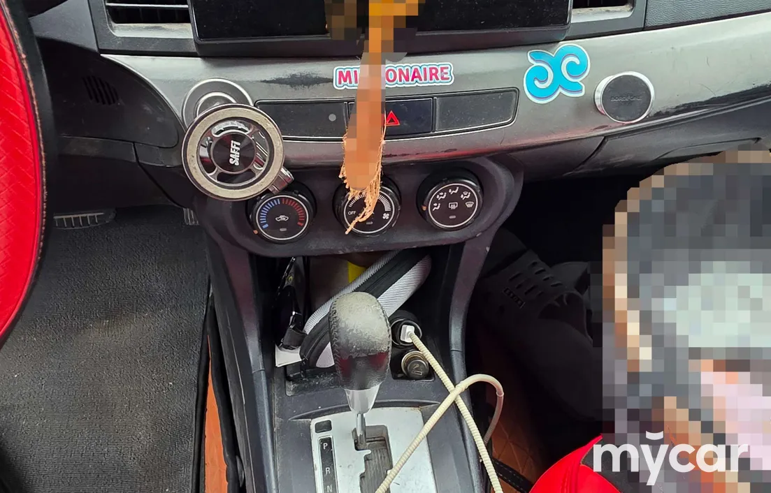 Mitsubishi Lancer 2013