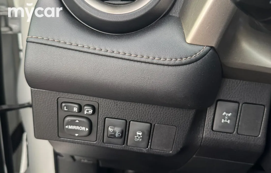 Toyota RAV4 2014