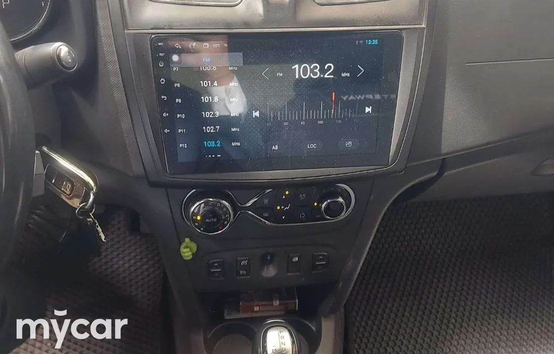 Renault Logan 2021