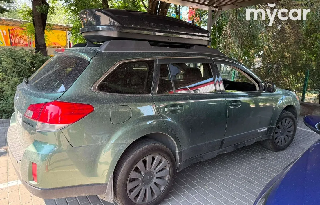 Subaru Outback 2011