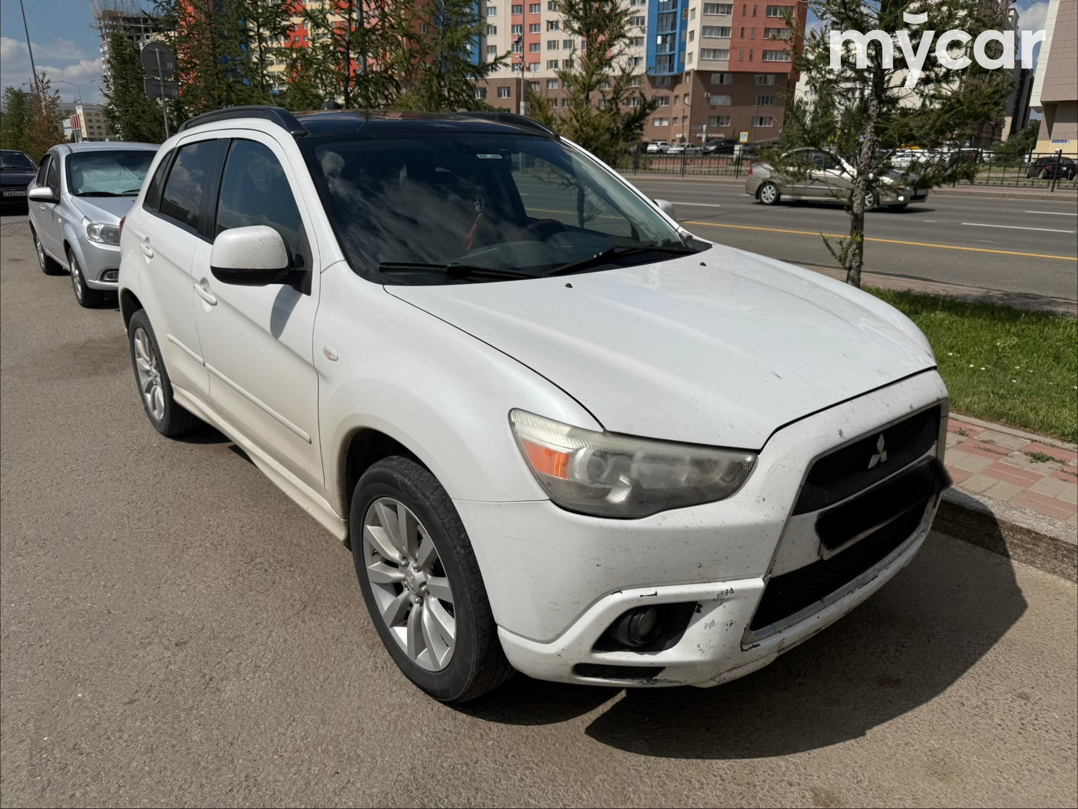 Mitsubishi Outlander 2011