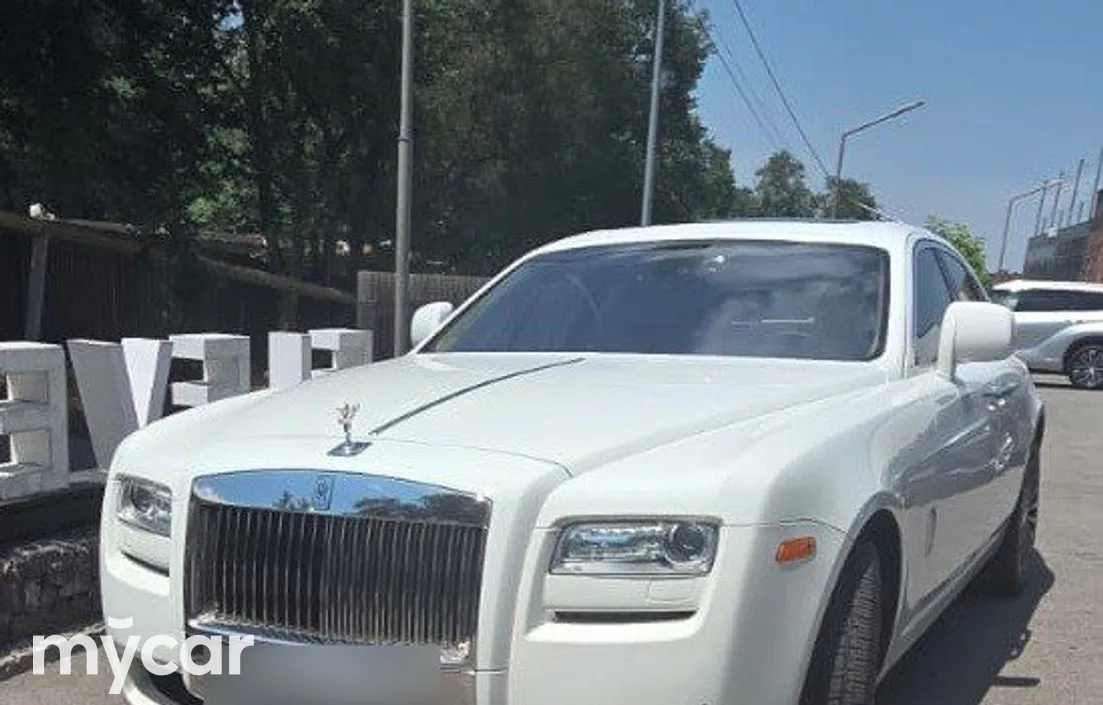 Rolls-Royce Ghost 2010