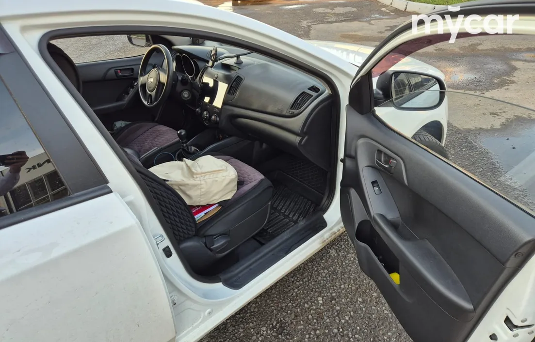 Kia Cerato 2011