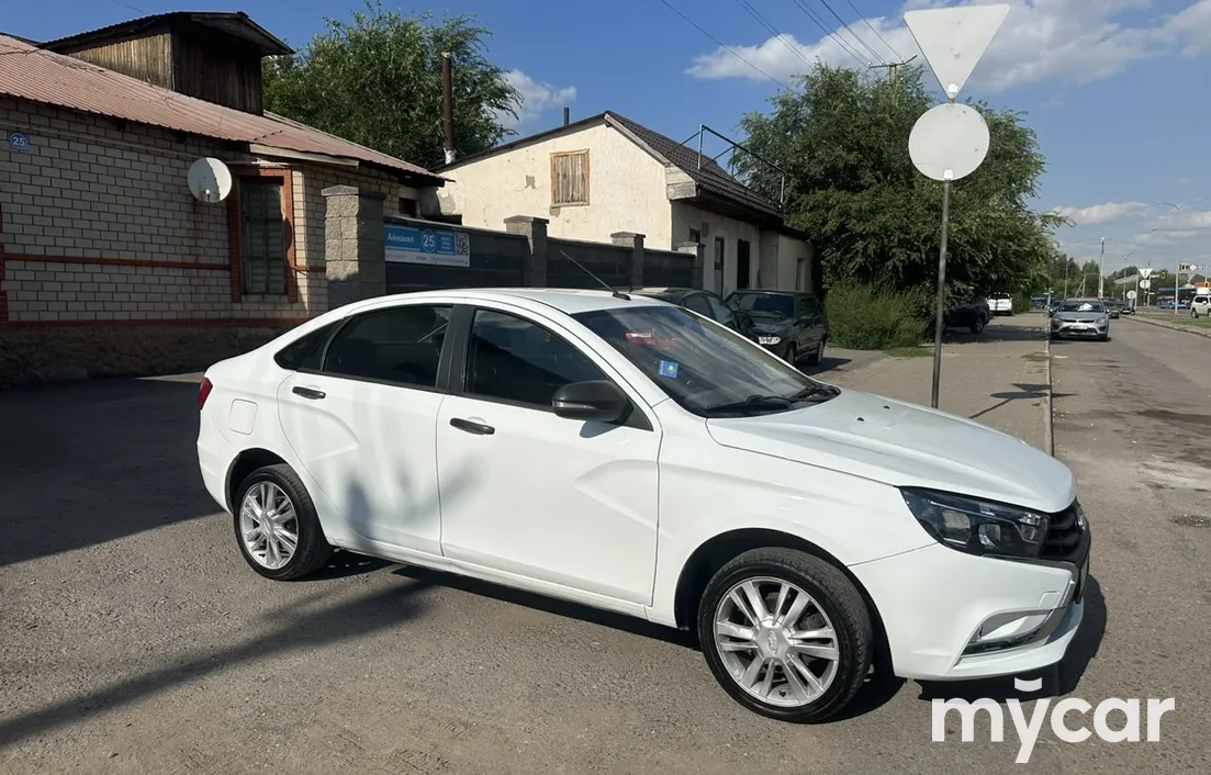 LADA Vesta 2022