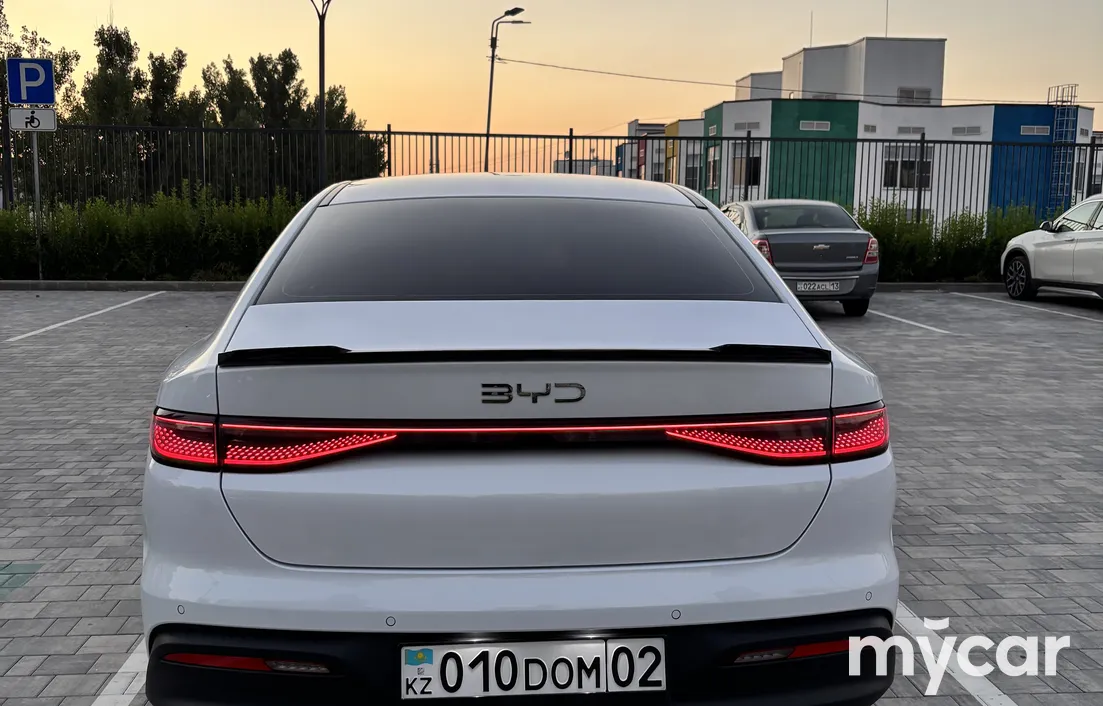 BYD Seal 05 2025